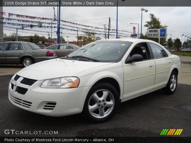 2006 Dodge Stratus SXT Sedan in Stone White