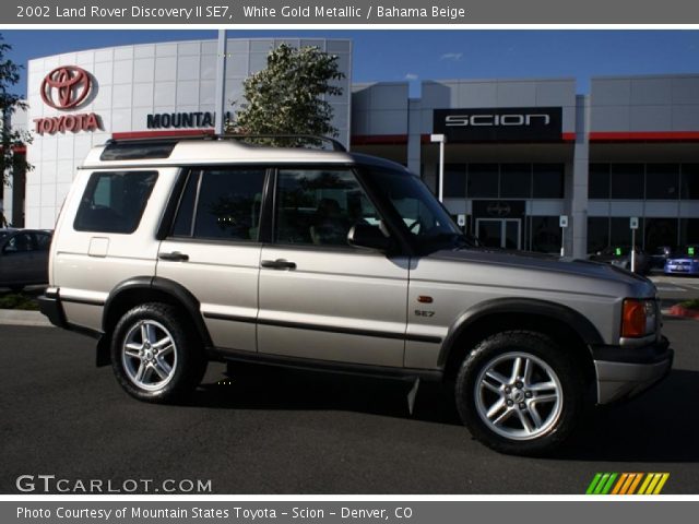 2002 Land Rover Discovery II SE7 in White Gold Metallic
