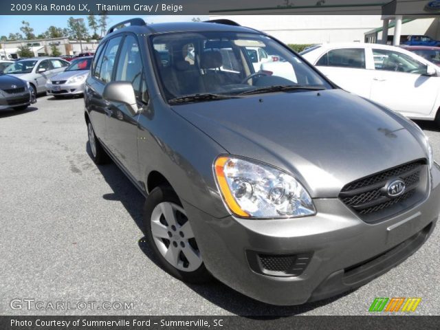 2009 Kia Rondo LX in Titanium Gray