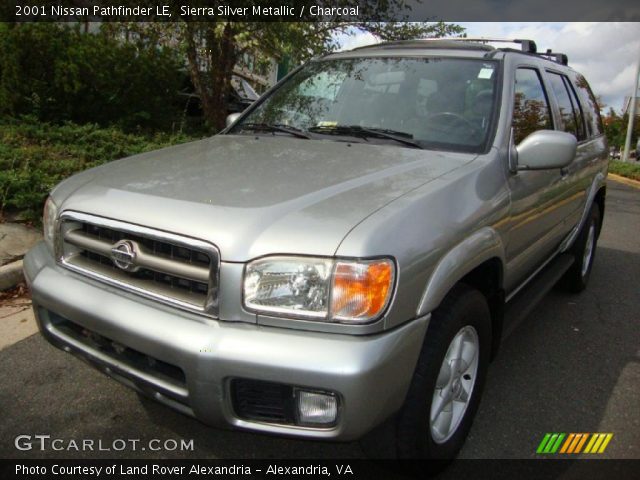 2001 Nissan Pathfinder LE in Sierra Silver Metallic