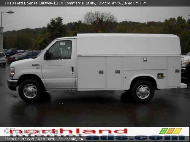 2010 Ford E Series Cutaway E350 Commercial Utility in Oxford White