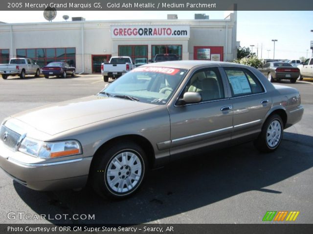 2005 Mercury Grand Marquis GS in Gold Ash Metallic