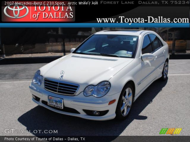 2007 Mercedes-Benz C 230 Sport in Arctic White