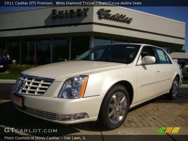 2011 Cadillac DTS Premium in White Diamond Tricoat