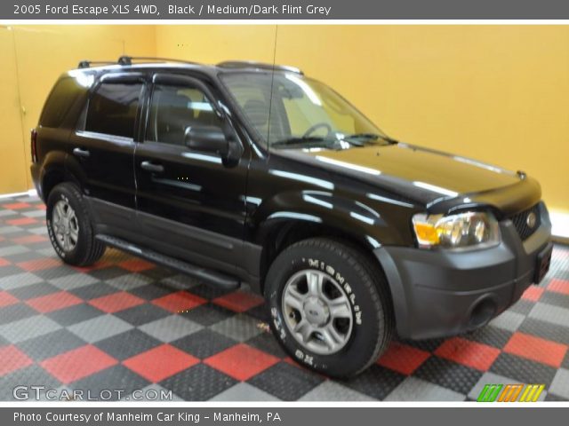2005 Ford Escape XLS 4WD in Black