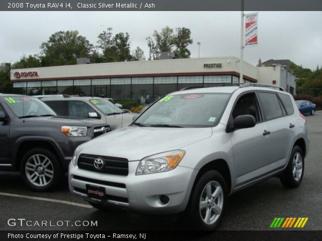 2008 Toyota RAV4 I4 in Classic Silver Metallic
