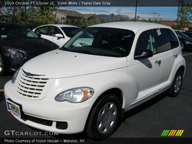 2009 Chrysler PT Cruiser LX in Stone White