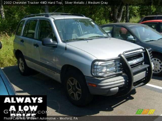 2002 Chevrolet Tracker 4WD Hard Top in Silver Metallic