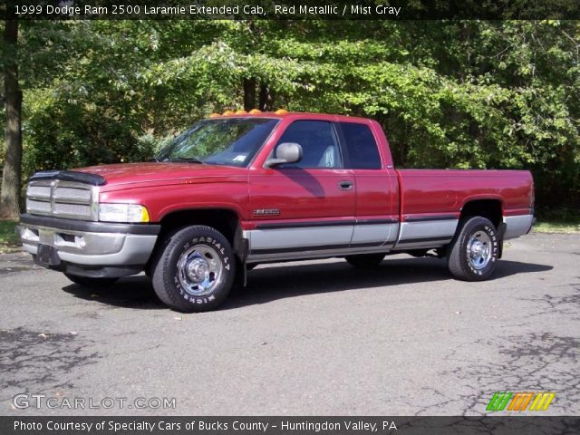 1999 Dodge Ram 2500 Laramie Extended Cab in Red Metallic