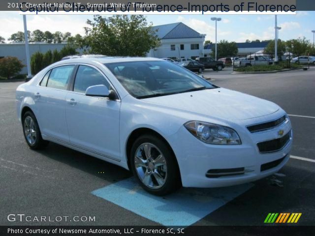 2011 Chevrolet Malibu LT in Summit White
