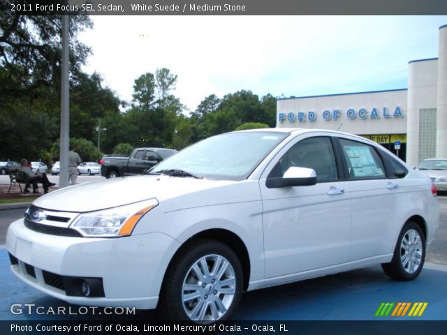 2011 Ford Focus SEL Sedan in White Suede