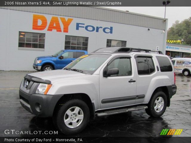 2006 Nissan Xterra S 4x4 in Silver Lightning Metallic
