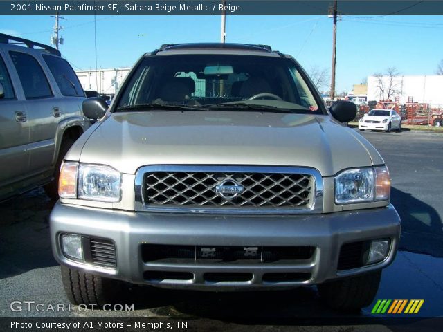 2001 Nissan Pathfinder SE in Sahara Beige Metallic