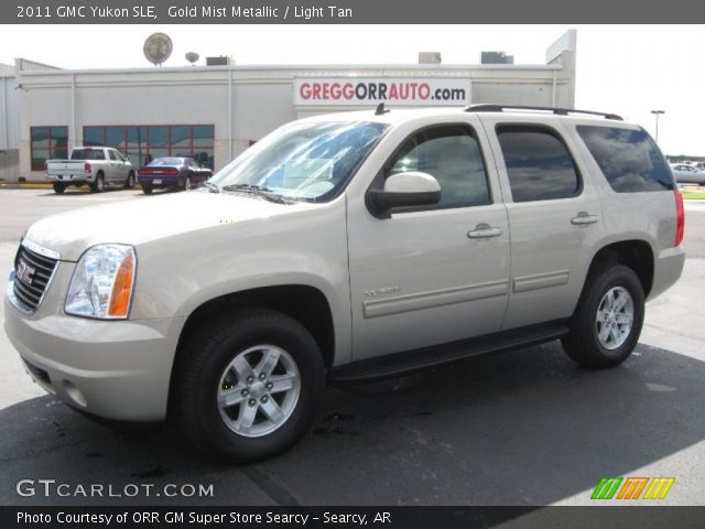 2011 GMC Yukon SLE in Gold Mist Metallic