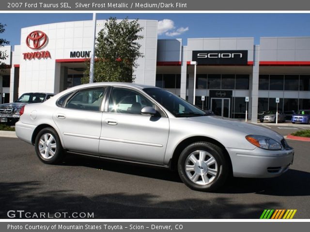 2007 Ford Taurus SEL in Silver Frost Metallic