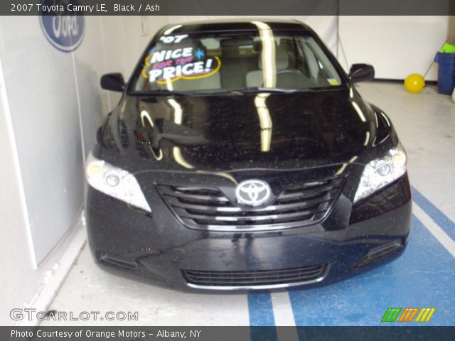 2007 Toyota Camry LE in Black