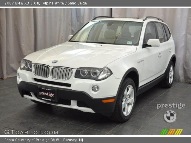 2007 BMW X3 3.0si in Alpine White