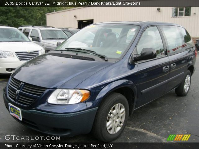 2005 Dodge Caravan SE in Midnight Blue Pearl