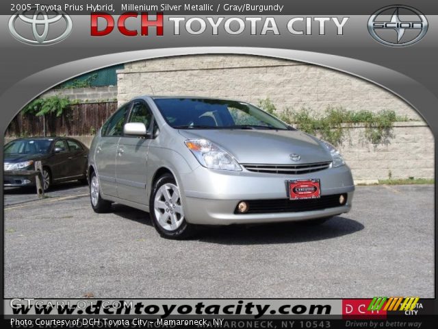 2005 Toyota Prius Hybrid in Millenium Silver Metallic