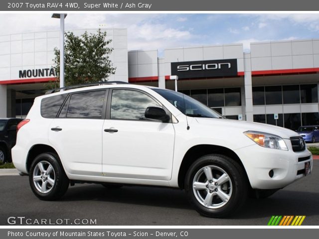 2007 Toyota RAV4 4WD in Super White