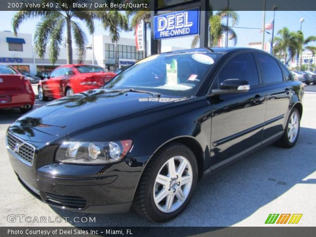 2007 Volvo S40 2.4i in Black