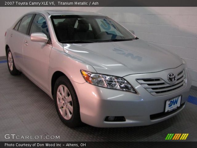 2007 Toyota Camry XLE V6 in Titanium Metallic