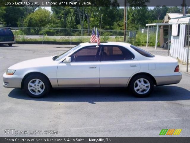 1996 Lexus ES 300 in Diamond White Pearl