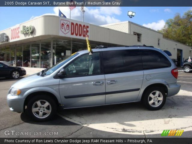2005 Dodge Caravan SXT in Butane Blue Pearl