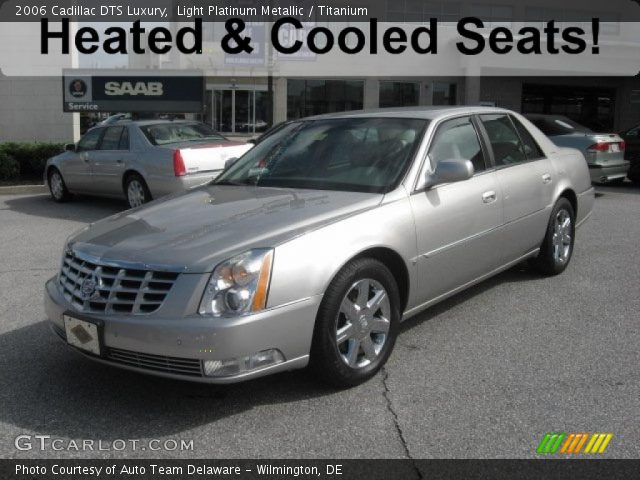 2006 Cadillac DTS Luxury in Light Platinum Metallic