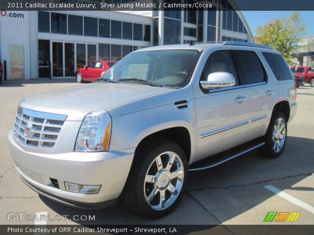 2011 Cadillac Escalade Luxury in Silver Lining Metallic