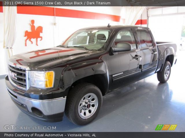 2011 GMC Sierra 1500 Crew Cab in Onyx Black