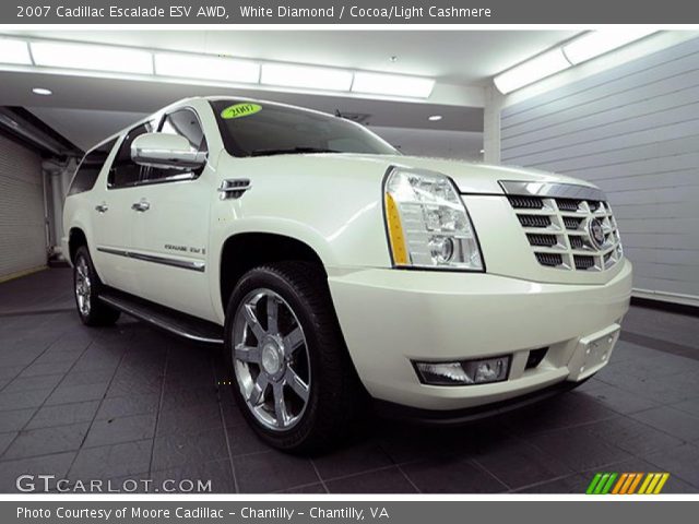 2007 Cadillac Escalade ESV AWD in White Diamond