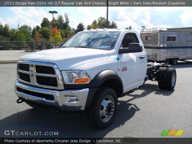 2011 Dodge Ram 5500 HD SLT Regular Cab 4x4 Chassis in Bright White