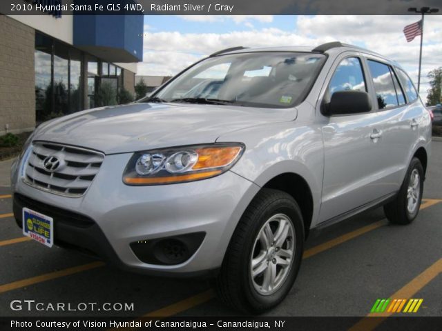 2010 Hyundai Santa Fe GLS 4WD in Radiant Silver