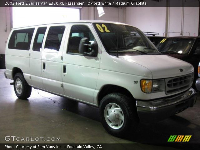 2002 Ford E Series Van E350 XL Passenger in Oxford White