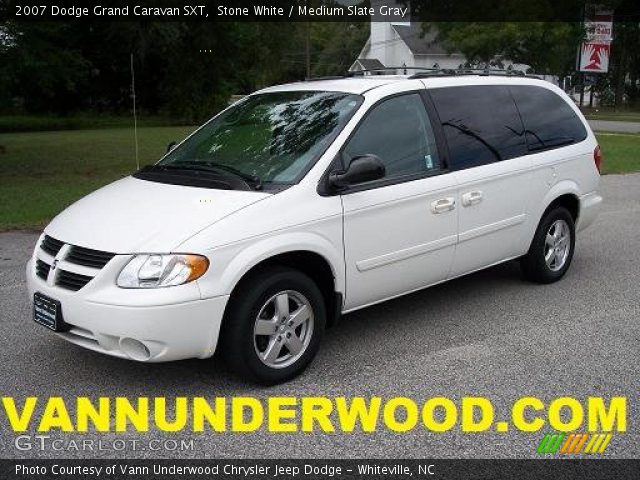 2007 Dodge Grand Caravan SXT in Stone White