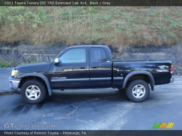 2001 Toyota Tundra SR5 TRD Extended Cab 4x4 in Black