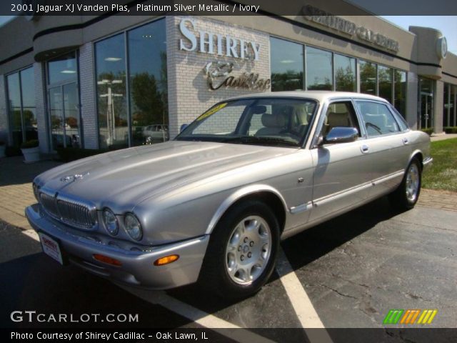 2001 Jaguar XJ Vanden Plas in Platinum Silver Metallic