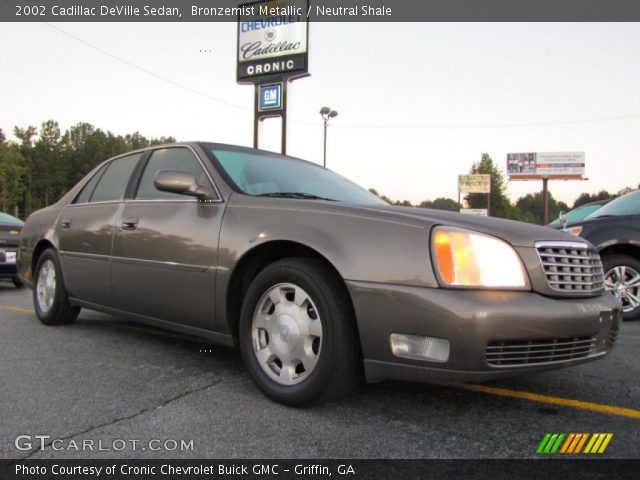 2002 Cadillac DeVille Sedan in Bronzemist Metallic
