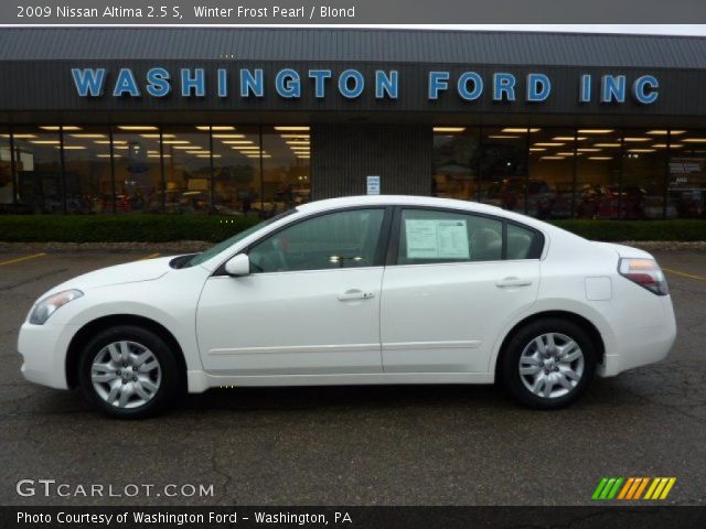 2009 Nissan Altima 2.5 S in Winter Frost Pearl