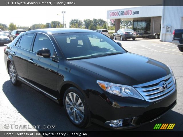 2011 Toyota Avalon Limited in Black