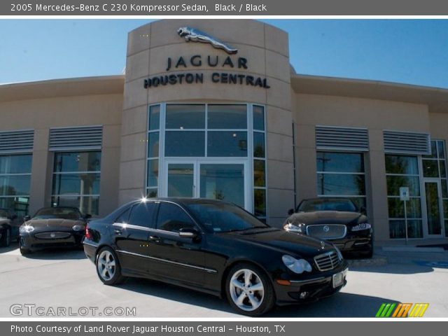 2005 Mercedes-Benz C 230 Kompressor Sedan in Black