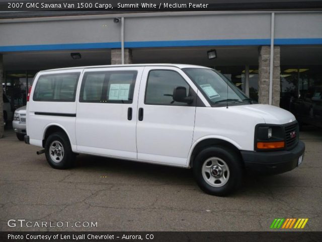 2007 GMC Savana Van 1500 Cargo in Summit White