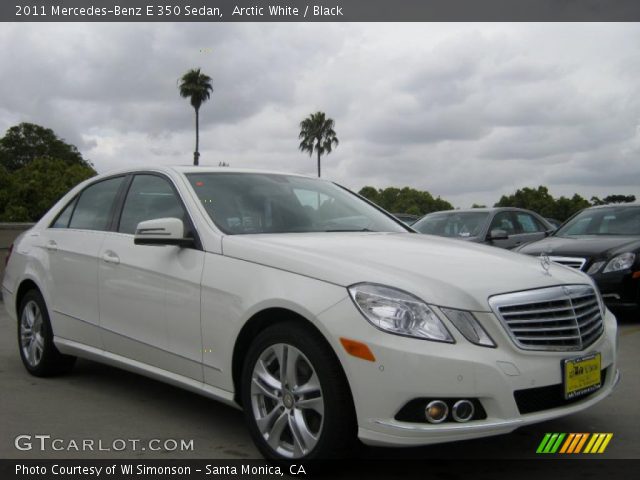 2011 Mercedes-Benz E 350 Sedan in Arctic White