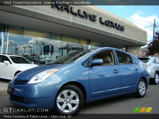 2005 Toyota Prius Hybrid in Seaside Blue Pearl