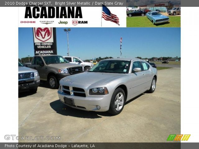 2010 Dodge Charger SXT in Bright Silver Metallic