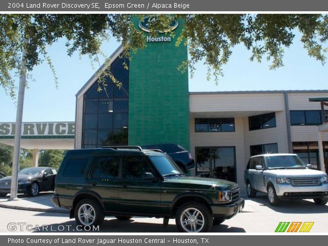 2004 Land Rover Discovery SE in Epsom Green