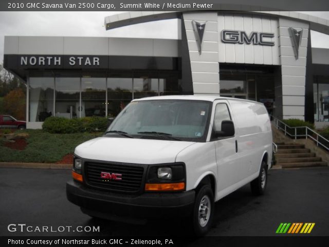 2010 GMC Savana Van 2500 Cargo in Summit White