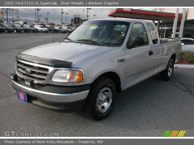 2002 Ford F150 XL SuperCab in Silver Metallic