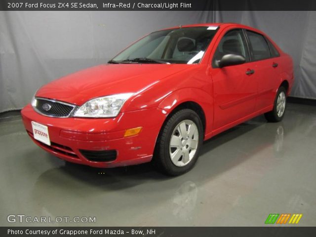 2007 Ford Focus ZX4 SE Sedan in Infra-Red